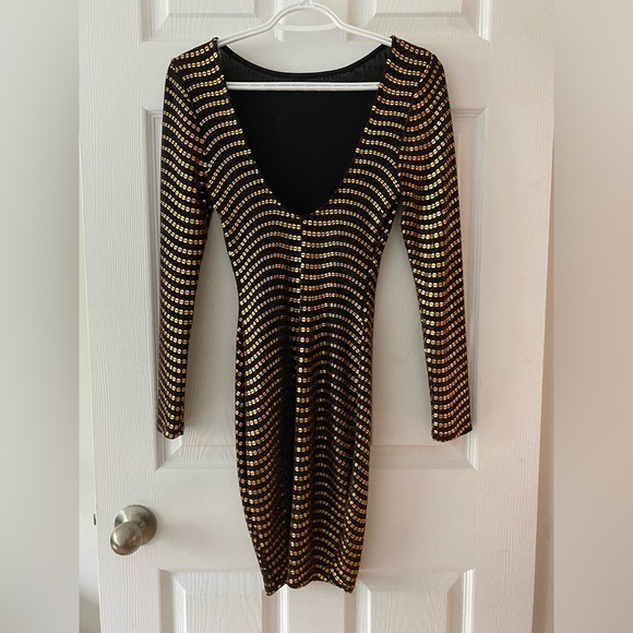 Olive Tree Long-Sleeved Low Back Black With Gold Sequins Fitted Dress - Size S - Picture 2 of 3